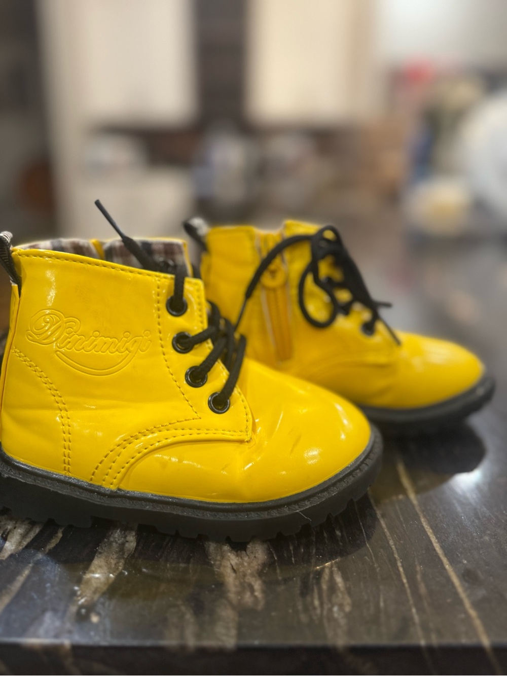 Dinimigi Kids' Yellow Patent Lace-Up Boots